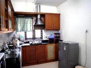 Safeway Apartments Kochi 4*,  Indien